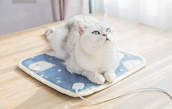 智能温控宠物电热毯方案
